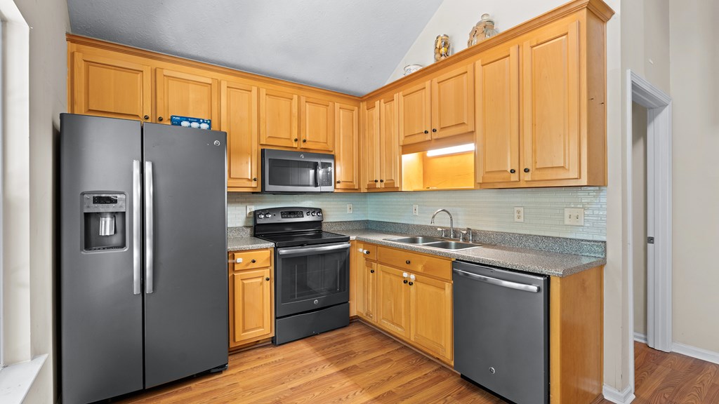 497 George Cannon Road Box Springs, GA 31801 - Photo 14 of 35 Nice stainless appliances & cabinetry