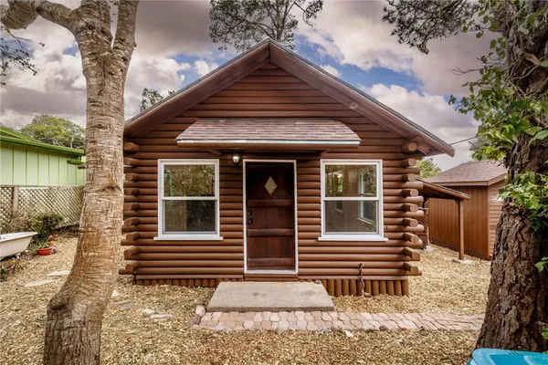 $669,900 | 2525 Pierce Avenue, Cambria, CA 93428