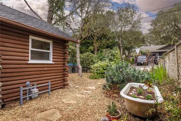 $654,900 | 2525 Pierce Avenue, Cambria, CA 93428