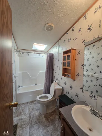 $170,000 | 1909 South H Street, Elwood, IN 46036