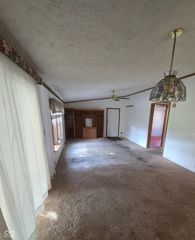 $170,000 | 1909 South H Street, Elwood, IN 46036