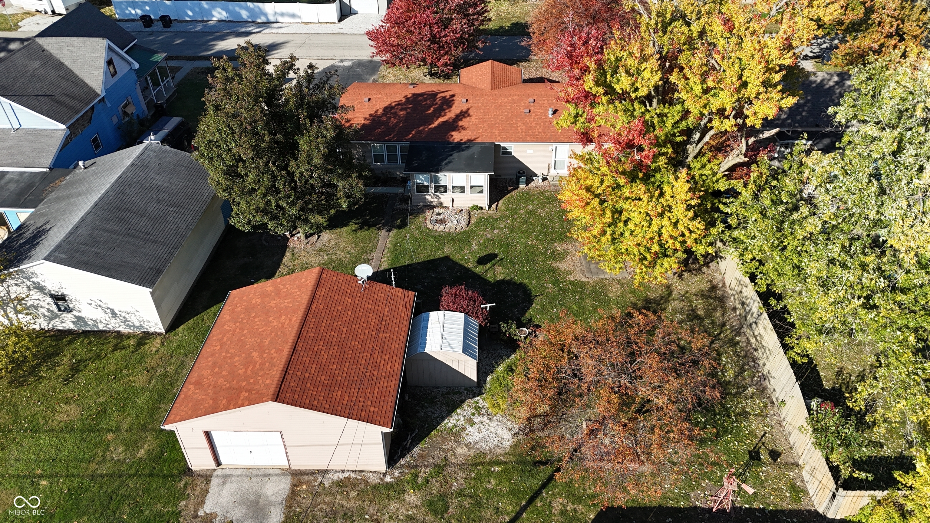 1909 South H Street Elwood, IN 46036 - Photo 4 of 27