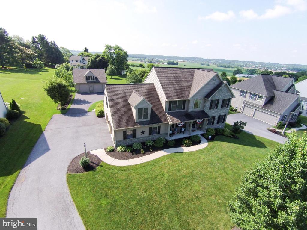 1113 Orchard Road Lititz, PA 17543 - Photo 2 of 40