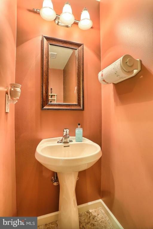 1113 Orchard Road Lititz, PA 17543 - Photo 28 of 40