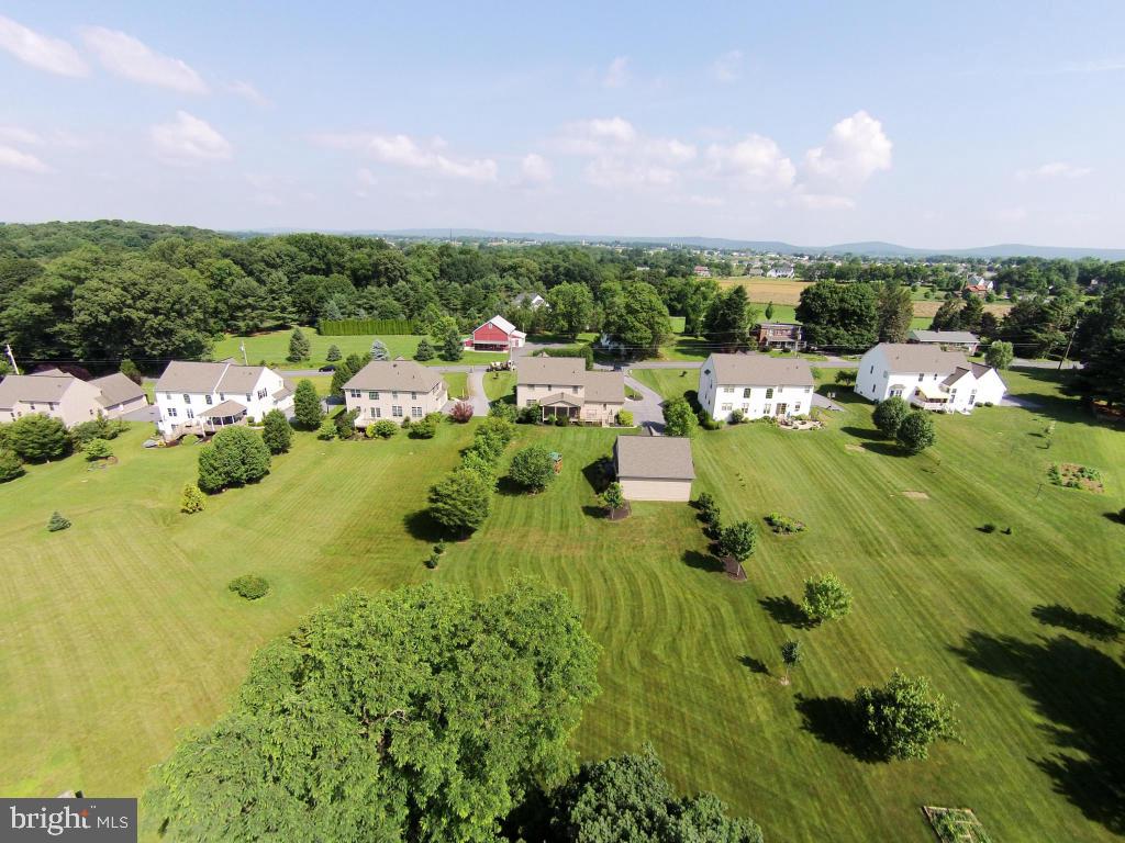 1113 Orchard Road Lititz, PA 17543 - Photo 34 of 40