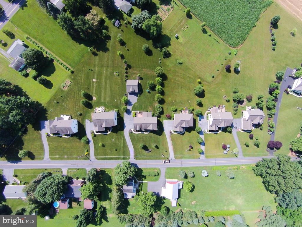 1113 Orchard Road Lititz, PA 17543 - Photo 37 of 40