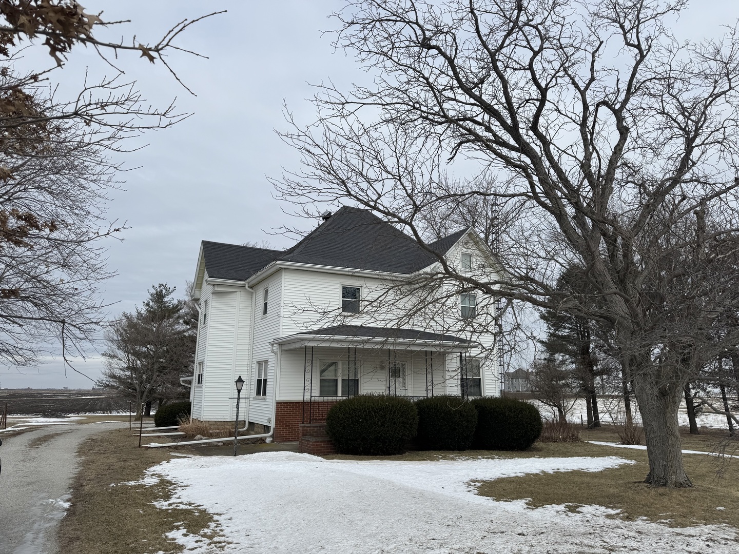 5975 East 1250 N Road Gridley, IL 61744 - Photo 1 of 2 Gallery Image 1