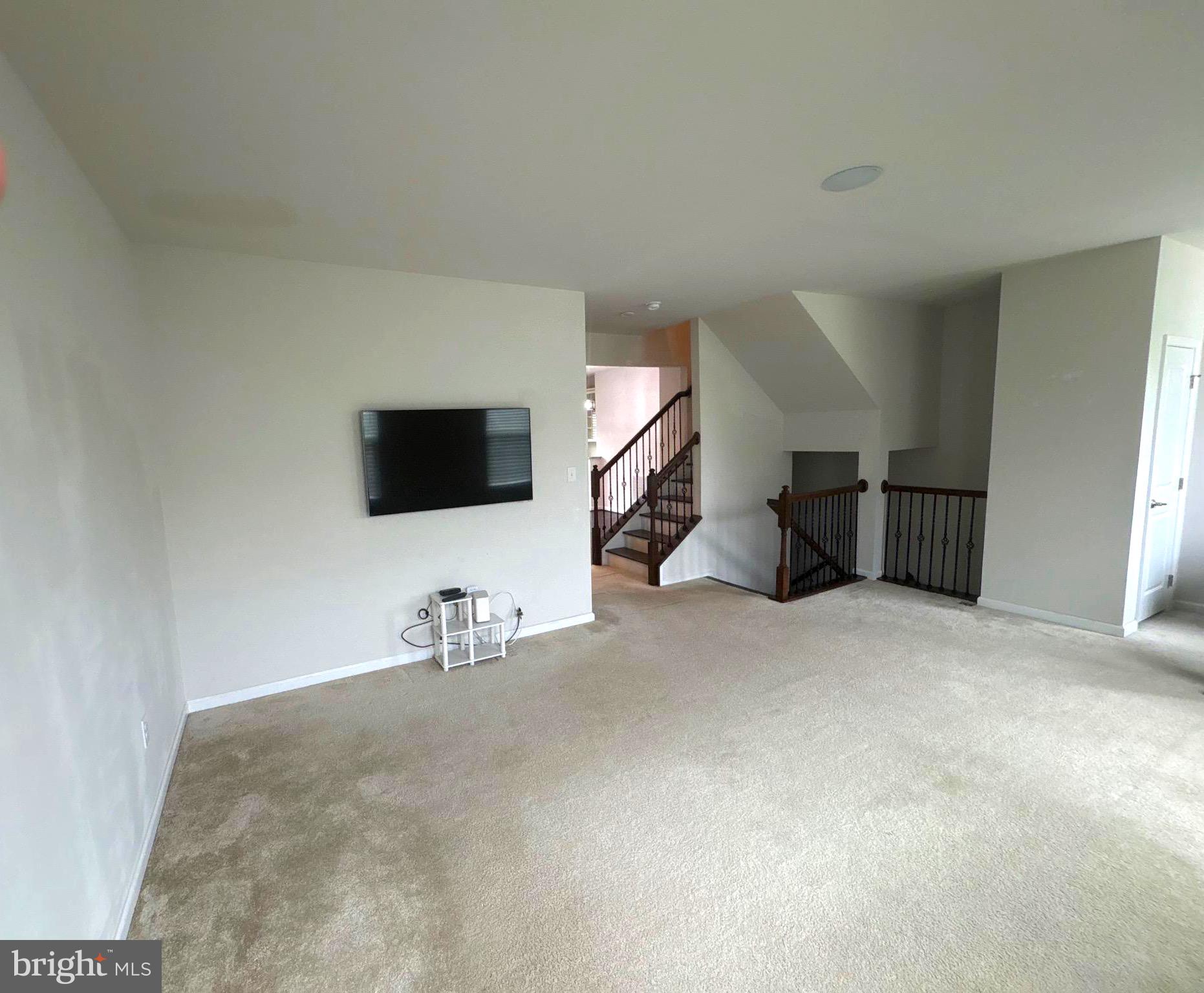 642 Barrie Road Middletown, DE 19709 - Photo 11 of 36 Living room