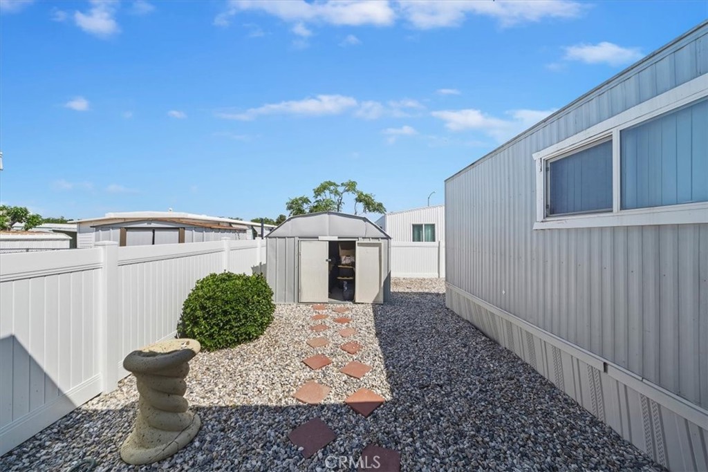 15252 Seneca Road, Unit 100 Victorville, CA 92392 - Photo 25 of 25