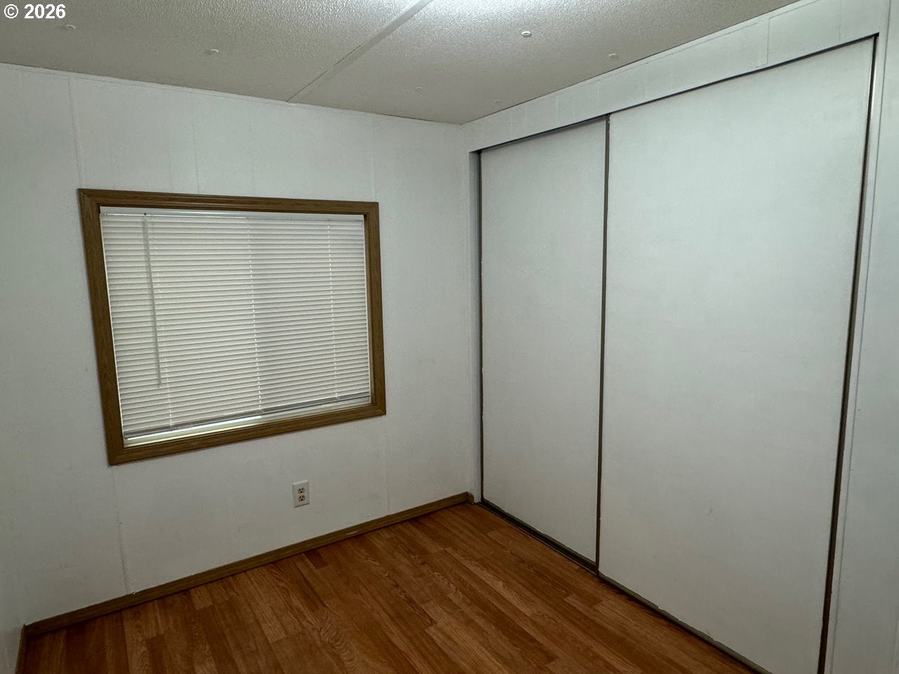 1600 Rhododendron Drive, Unit 293 Florence, OR 97439 - Photo 20 of 26 an empty room with window