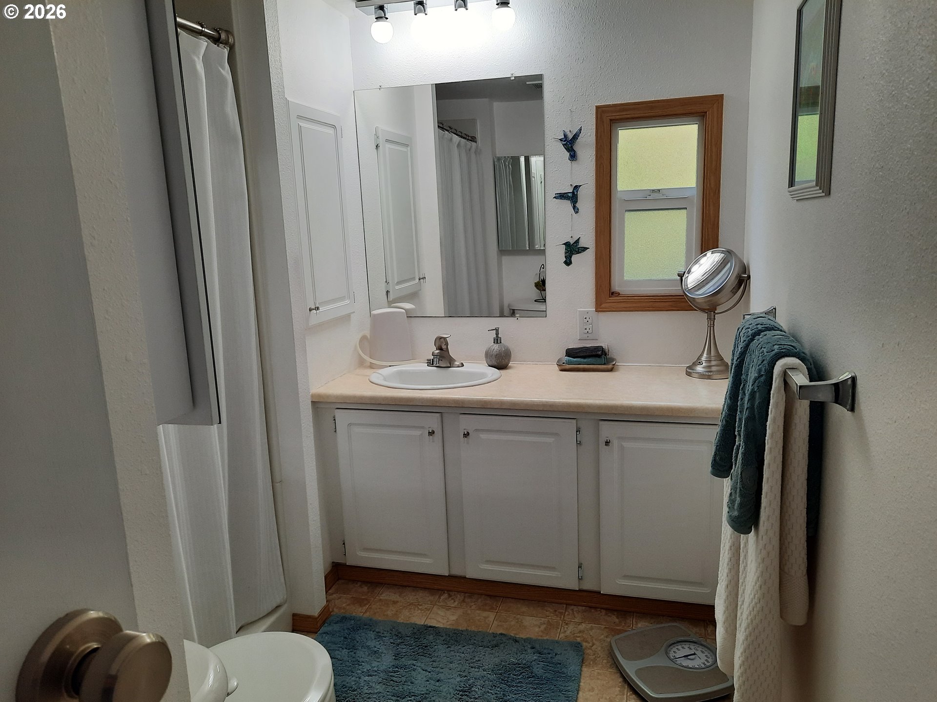 1600 Rhododendron Drive, Unit 293 Florence, OR 97439 - Photo 8 of 11 Bathroom