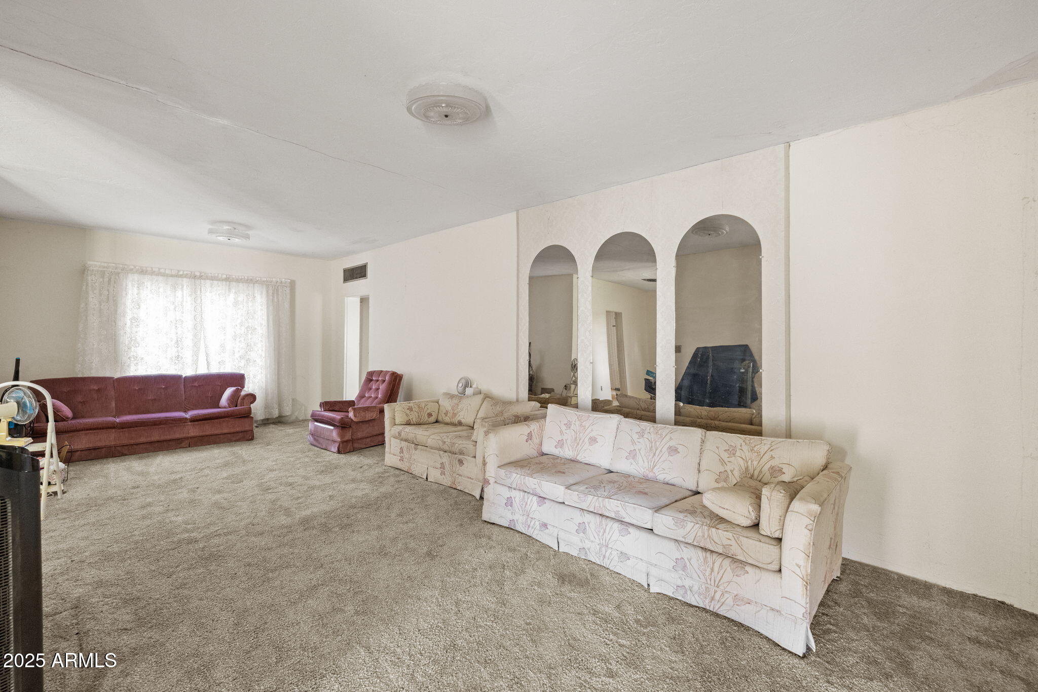 333 South Cooper Road Chandler, AZ 85225 - Photo 43 of 68 Ranch House Living Room