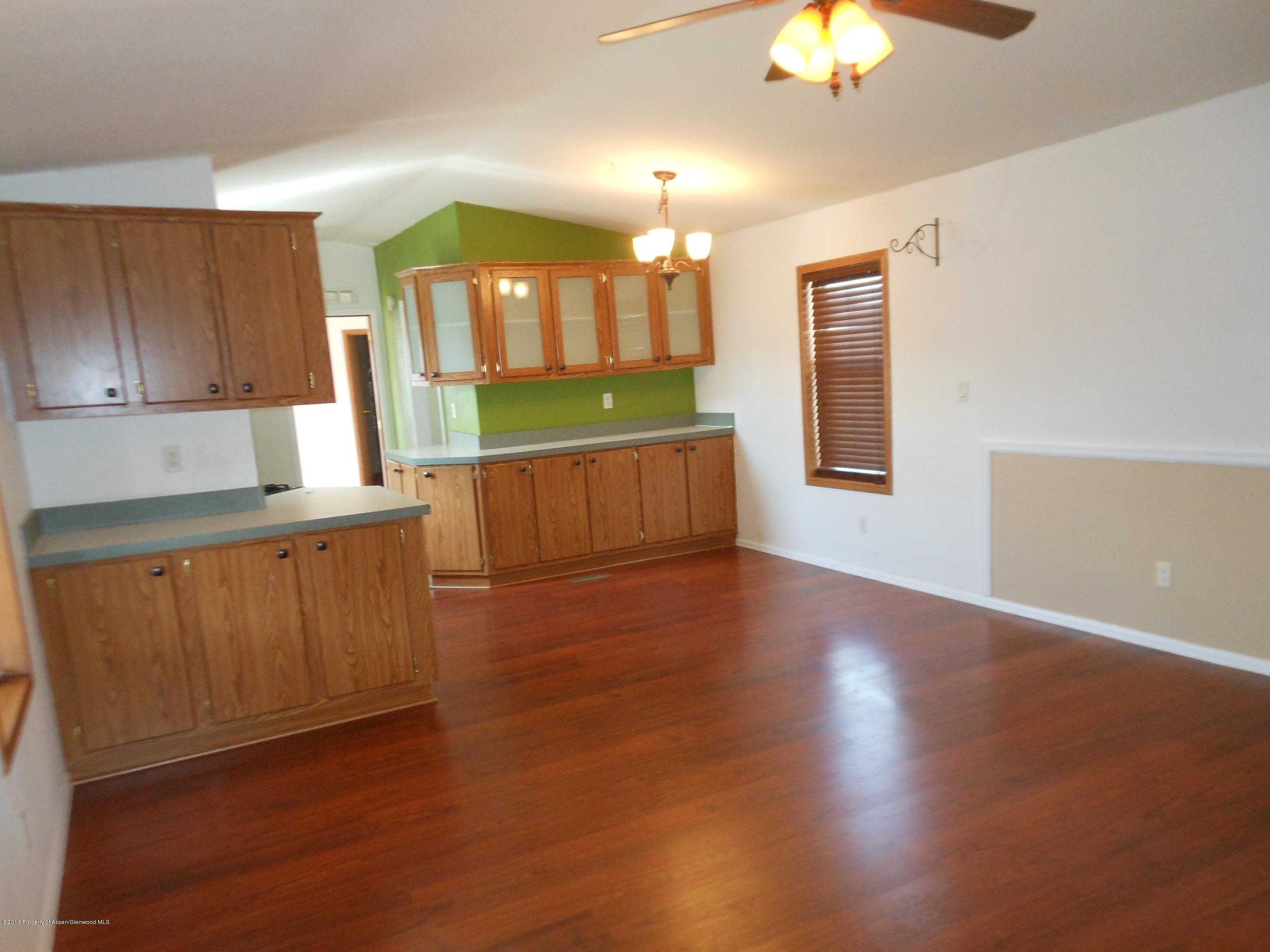 200 West 20th Street, Unit A19 Rifle, CO 81650 - Photo 3 of 9 Living rooom Dininig