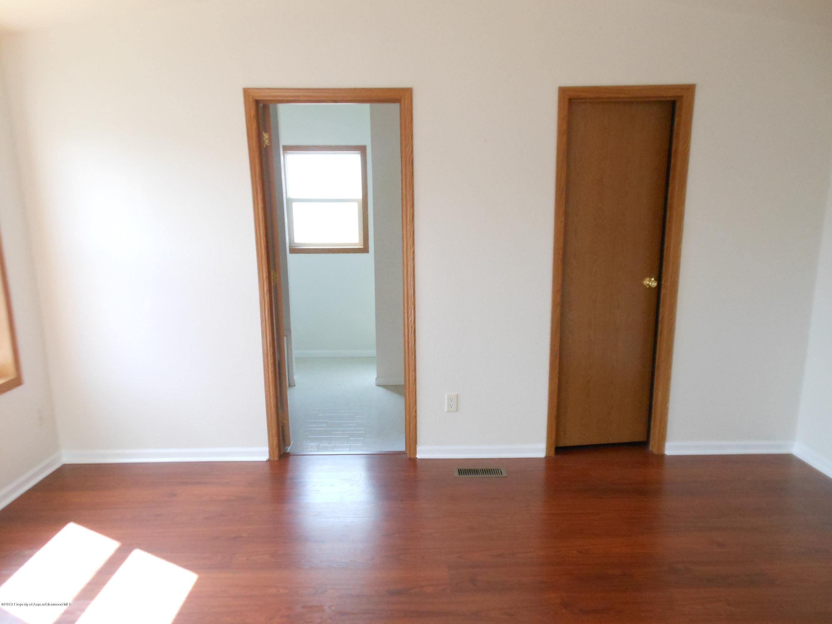 200 West 20th Street, Unit A19 Rifle, CO 81650 - Photo 5 of 9 master bedroom