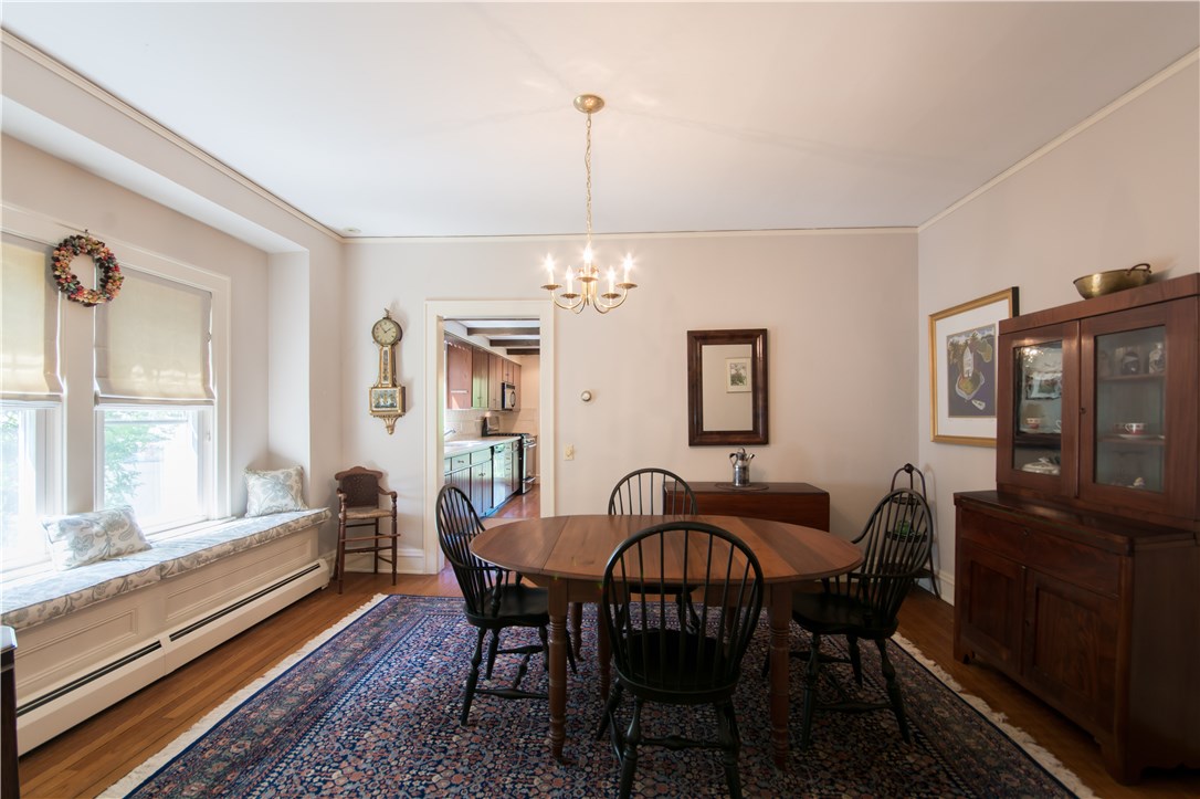 319 Washington Road Barrington, RI 02806 - Photo 11 of 31