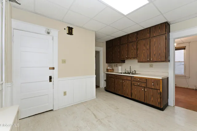 $180,000 | 148 North Pine Avenue, Albany, NY 12203