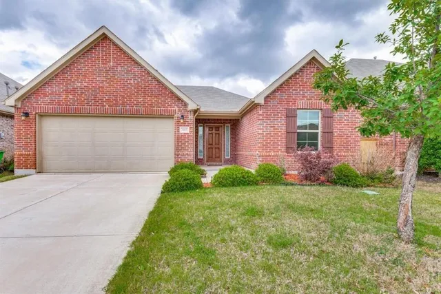 $1,999 | 1013 Bird Creek Drive, Little Elm, TX 75068