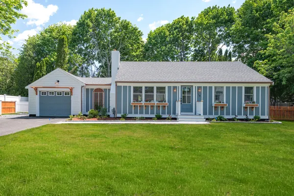 $949,000 | 16 Carolyn Lane, East Falmouth, MA 02536
