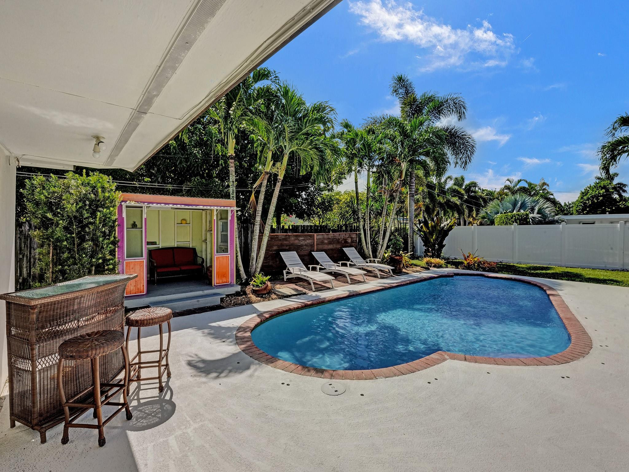 640 Ridgewood Lane Plantation, FL 33317 - Photo 33 of 60 Pool