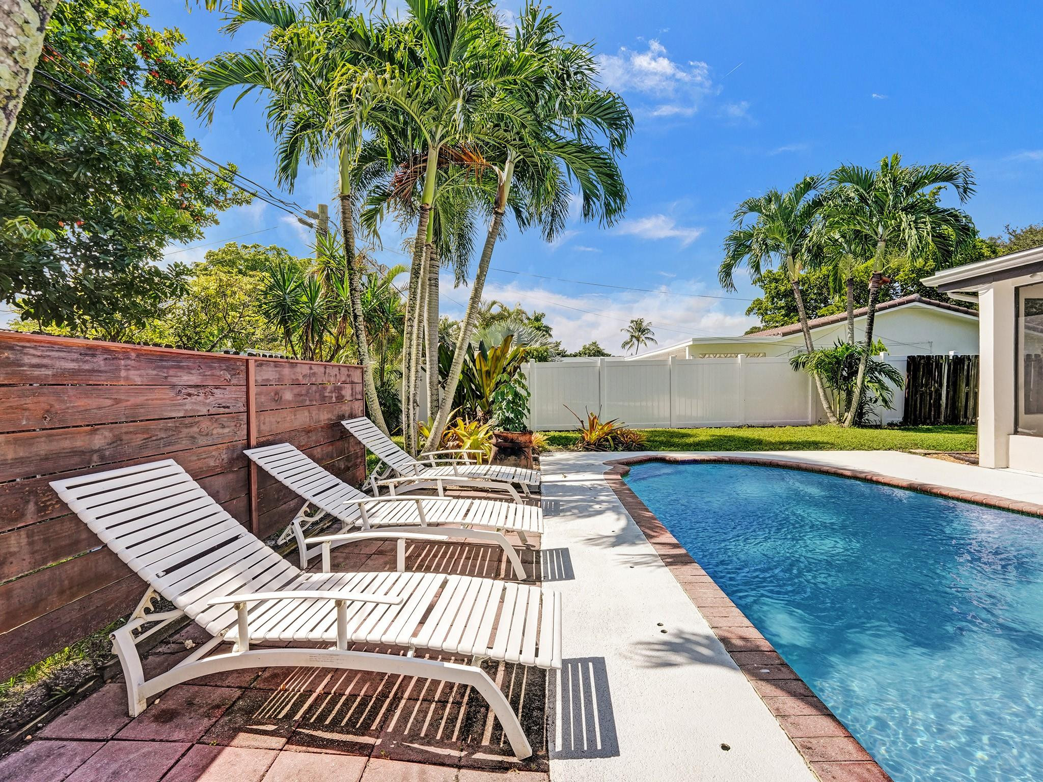 640 Ridgewood Lane Plantation, FL 33317 - Photo 37 of 60 Pool