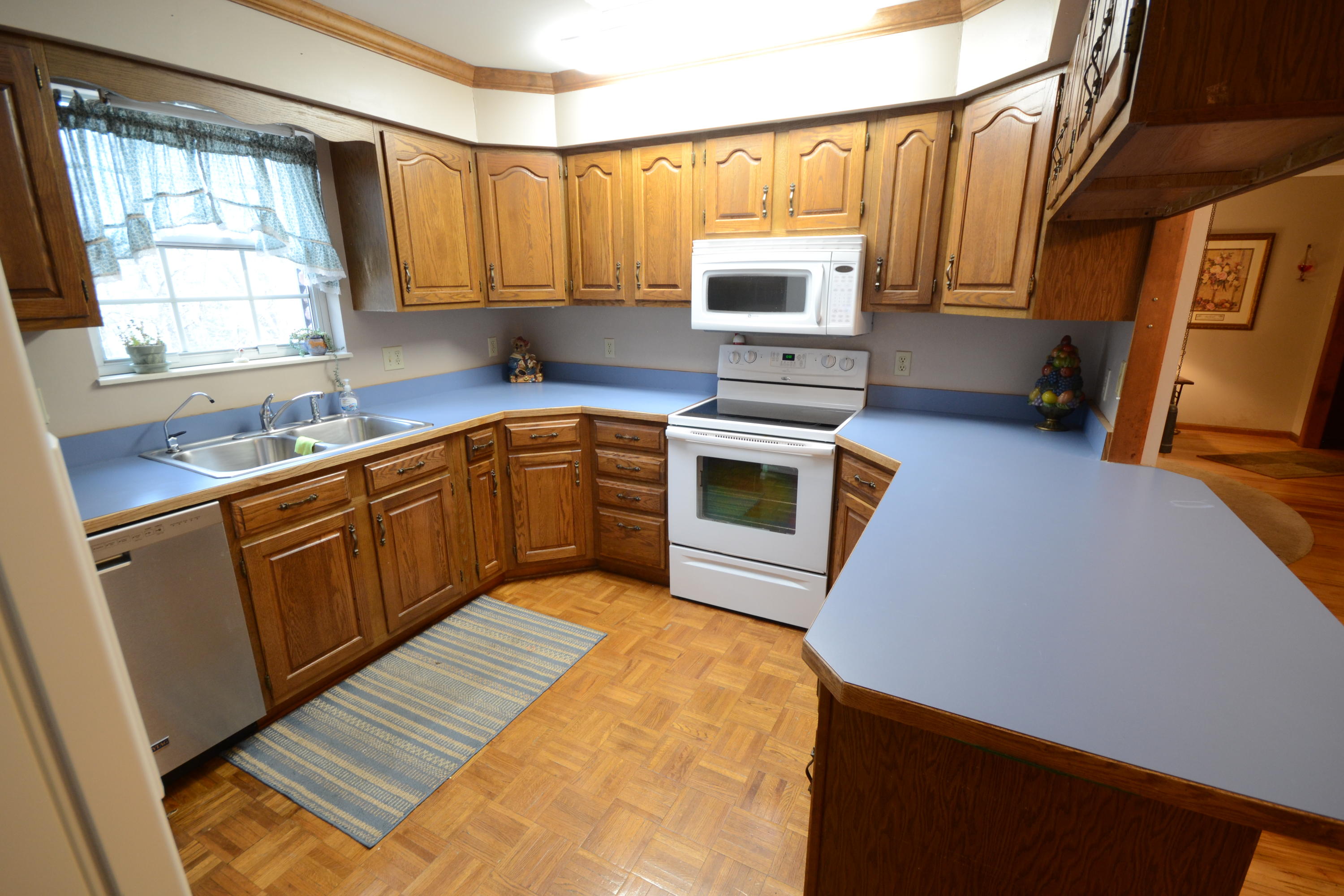 657 Island Ford Road Rocky Top, TN 37769 - Photo 4 of 20 Kitchen