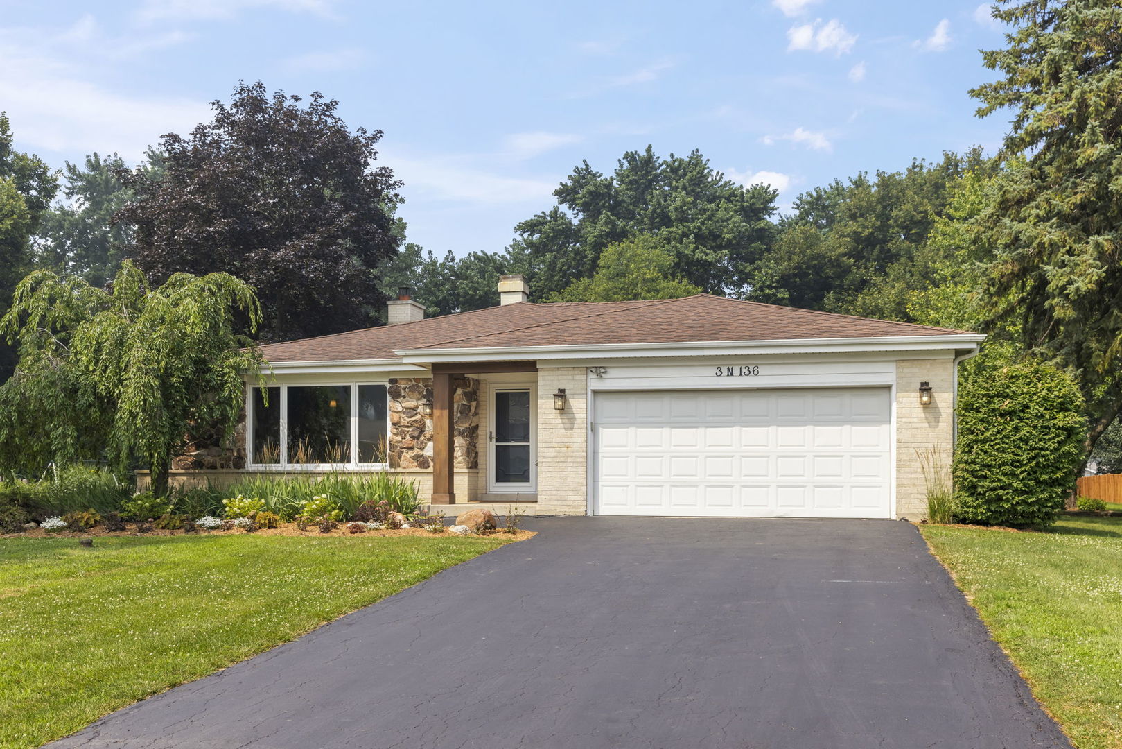3N136 Springvale Road West Chicago, IL 60185 - Photo 2 of 37