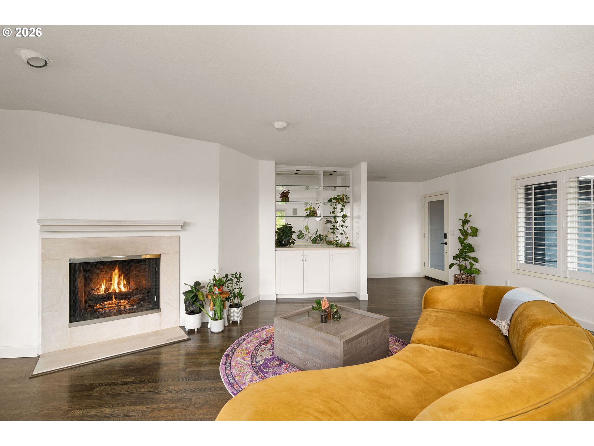 3505 Southwest Dosch Road Portland, OR 97221 - Photo 5 of 45 Living Room