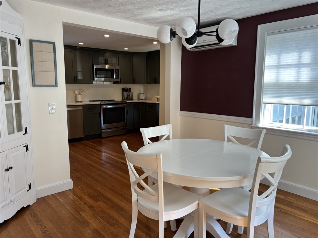 25 Sherman Road Wakefield, MA 01880 - Photo 9 of 20 Gallery Image 9