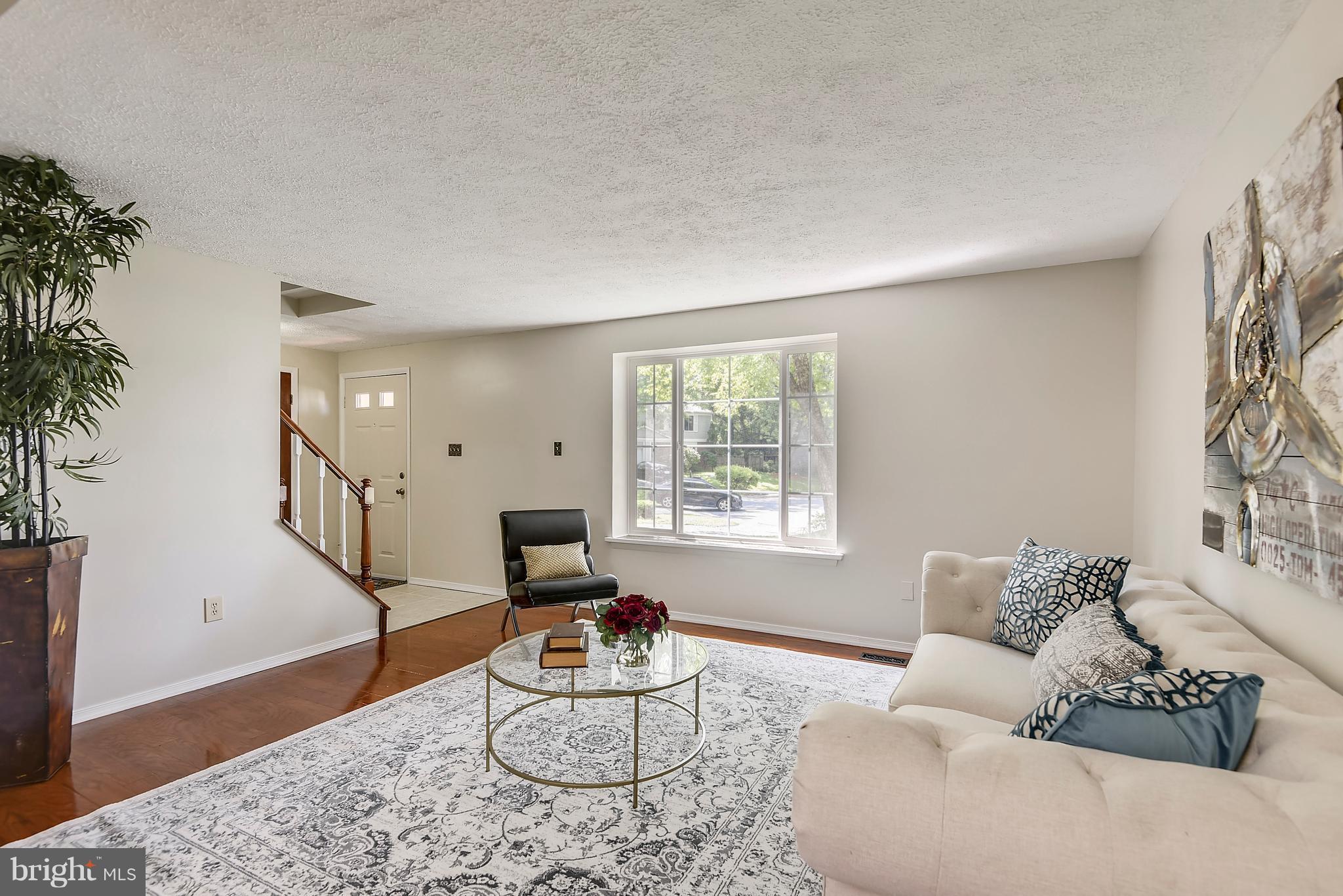 415 Rock Lodge Road Gaithersburg, MD 20877 - Photo 14 of 30 Living Room with hardwood floors