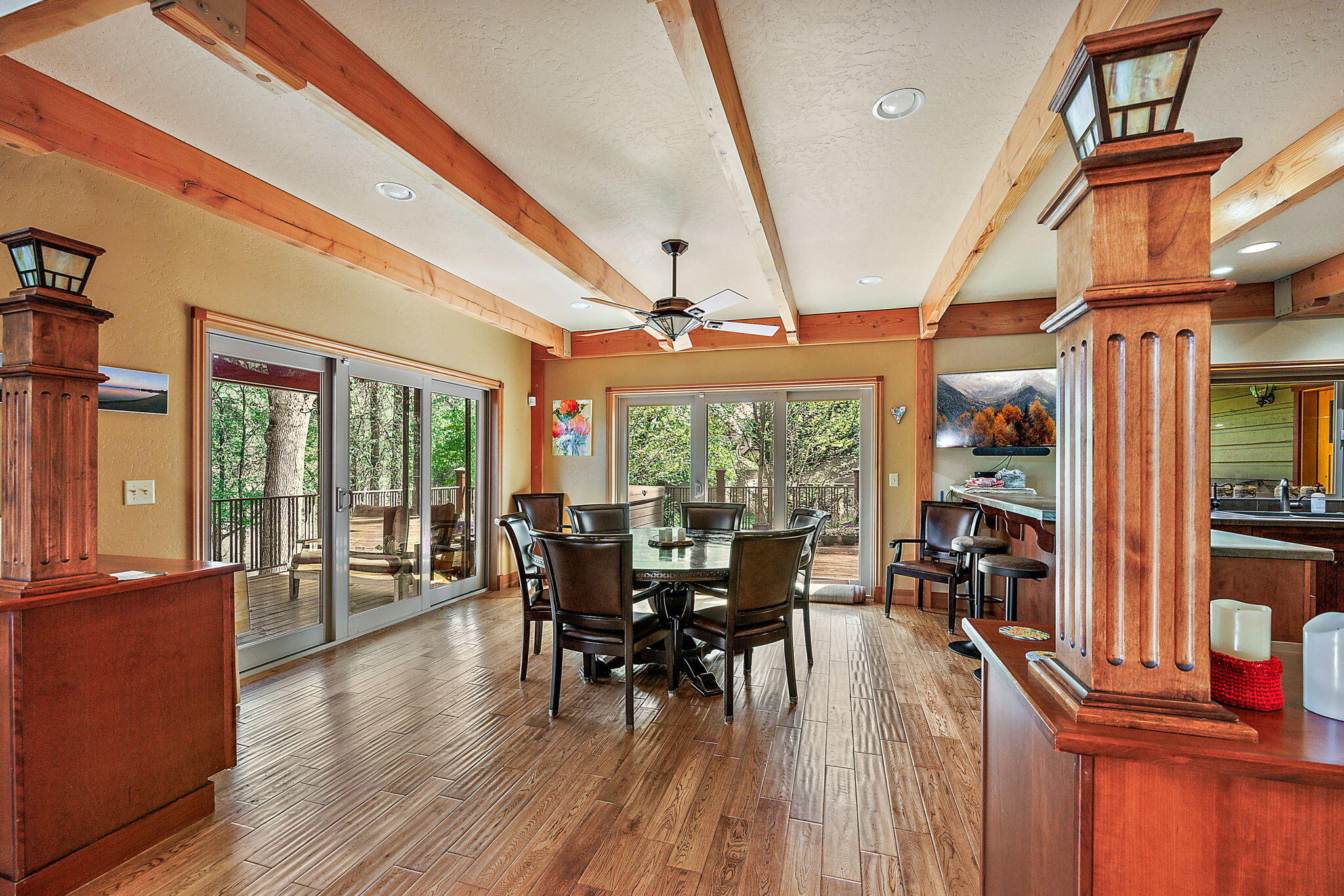 343 Rene Drive Shady Cove, OR 97539 - Photo 15 of 152 Dining Room