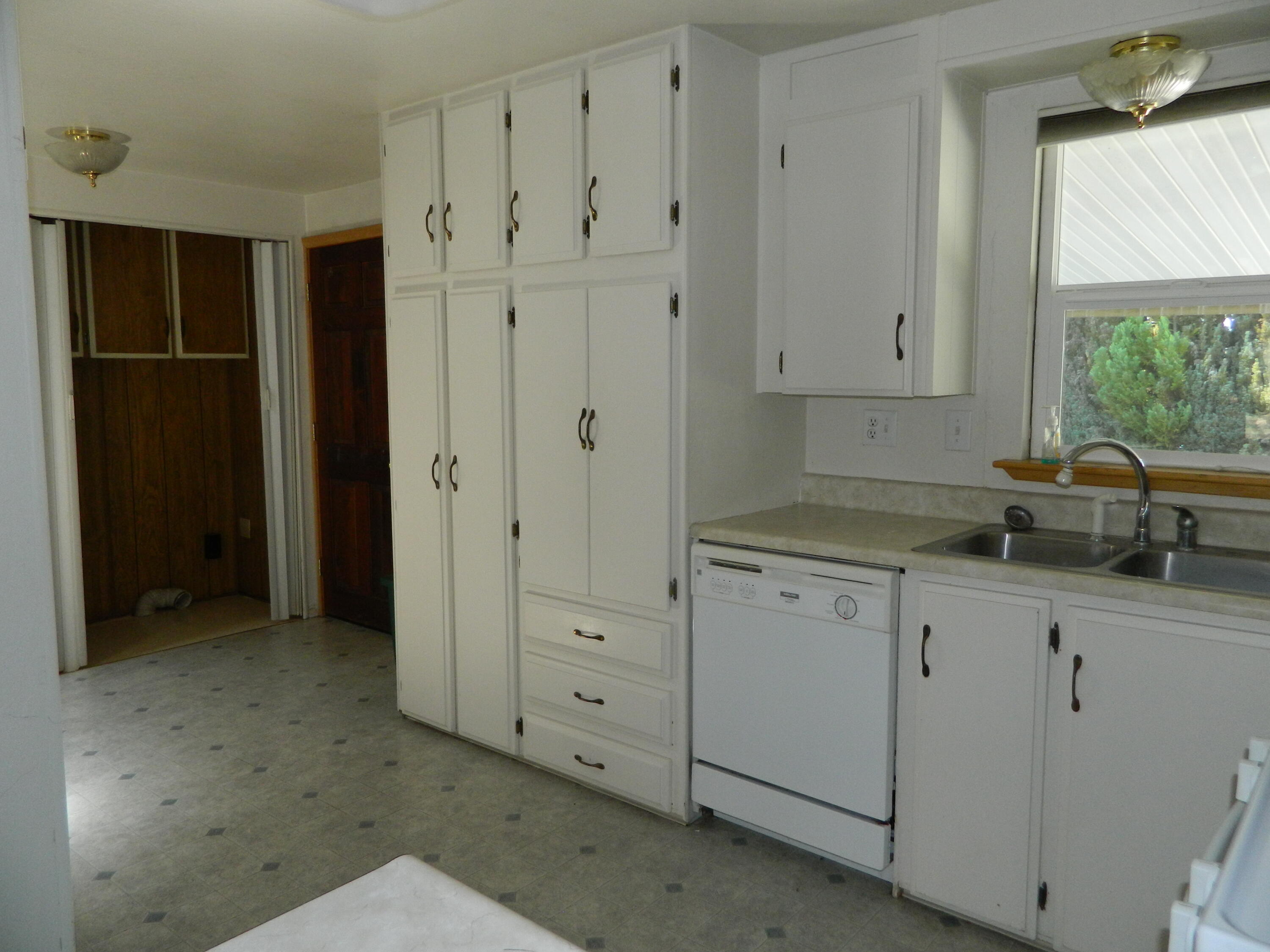 2427 Southwest Webster Road Grants Pass, OR 97526 - Photo 14 of 30 Kitchen and Back Door