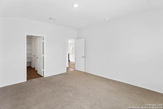 a view of empty room