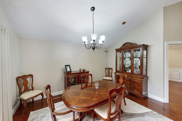 6N377 State Rte 31 St. Charles, IL 60175 - Photo 7 of 43 Gallery Image 7