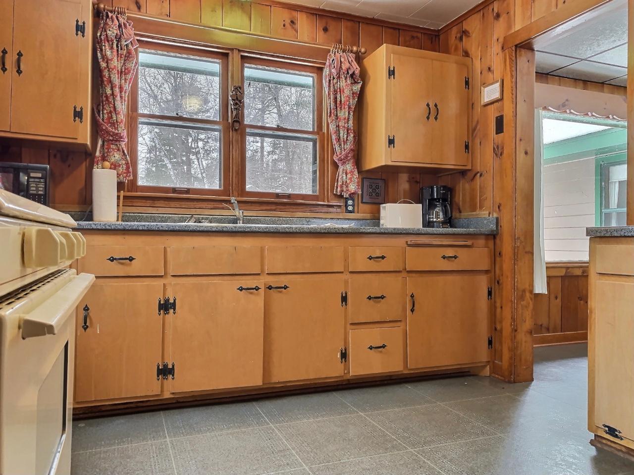 1116 Gessert Road St. Germain, WI 54558 - Photo 11 of 23 Gallery Image 11