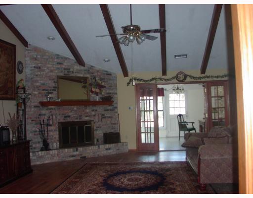 18515 Reeves Drive Covington, LA 70435 - Photo 3 of 10 Gallery Image 3
