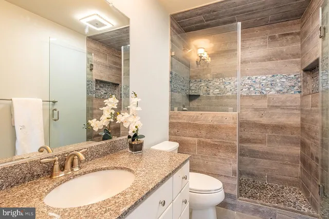 $775,000 | 24615 Jenkins Leaf Terrace, Sterling, VA 20166