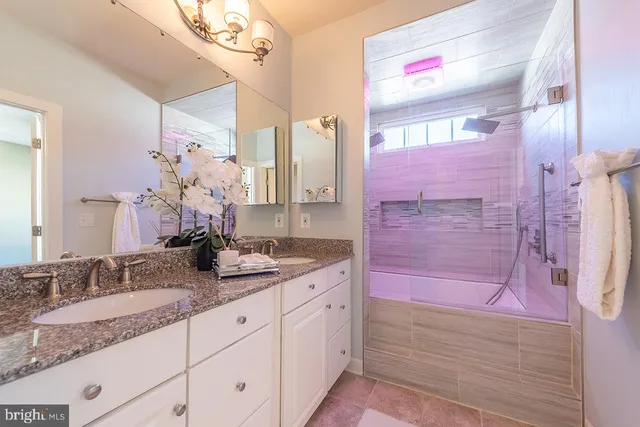 $775,000 | 24615 Jenkins Leaf Terrace, Sterling, VA 20166