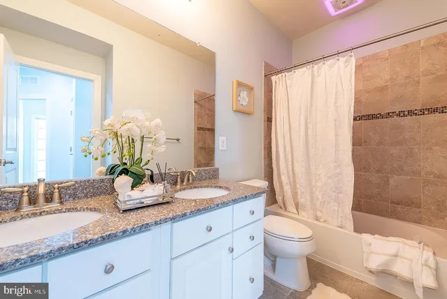 $775,000 | 24615 Jenkins Leaf Terrace, Sterling, VA 20166