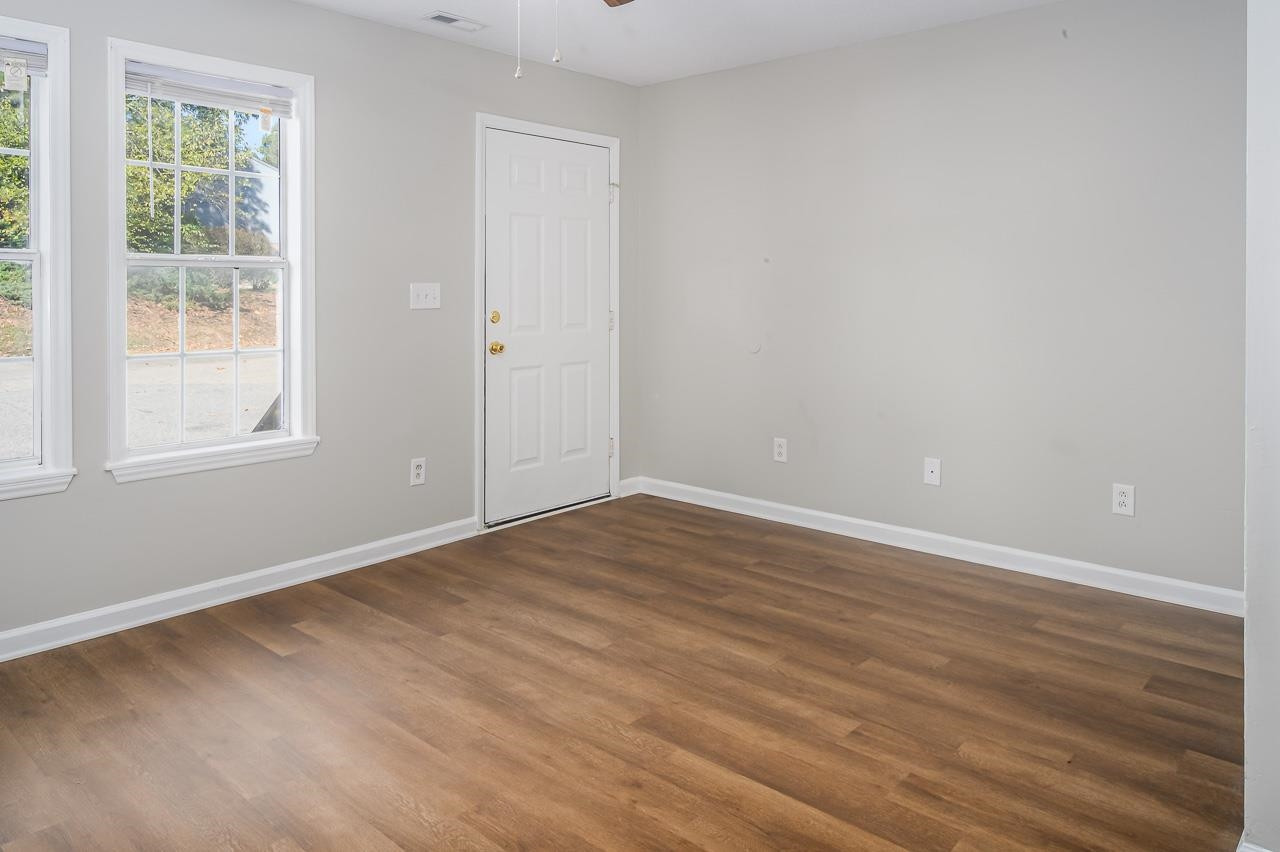 4232 Kaplan Drive Raleigh, NC 27606 - Photo 7 of 22 Photo 7
