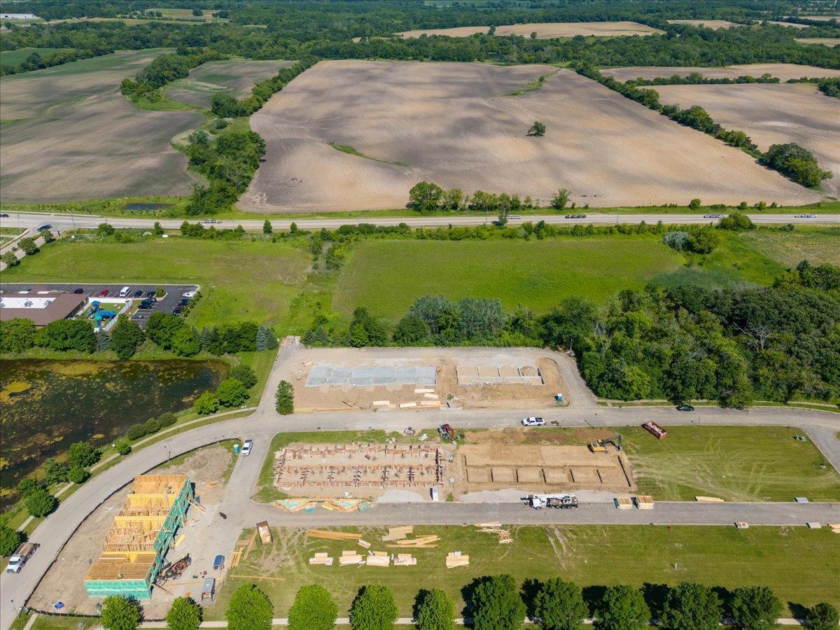 40 Highway 45 Lindenhurst, IL 60046 - Photo 11 of 11 an aerial view of a residential houses with outdoor space and street view