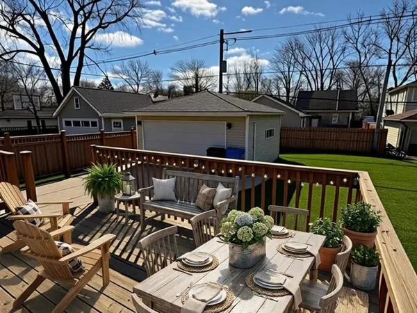 $695,000 | 7179 North Mankato Avenue, Chicago, IL 60646