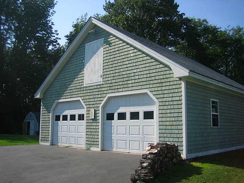 413 Leaches Point Road Orland, ME 04472 - Photo 9 of 21 Parking Lot/Garage.