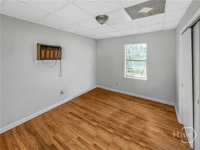 $1,250 | 202 Millen Street, Savannah, GA 31415