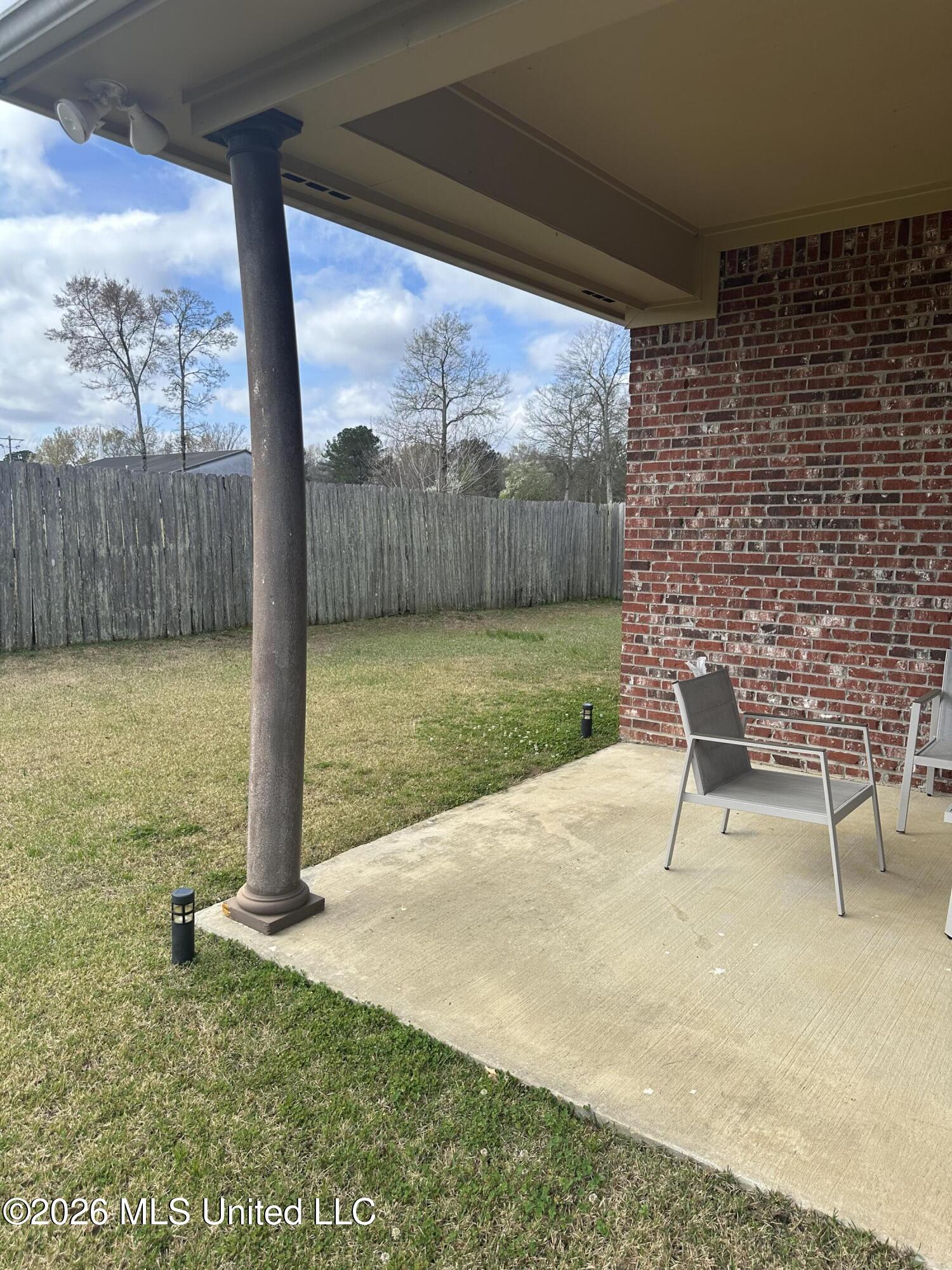 312 East Magnolia Place Pearl, MS 39208 - Photo 7 of 26 IMG_1805