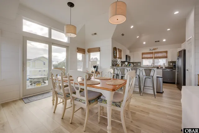 $800,000 | 824 Windswept Court, Corolla, NC 27927