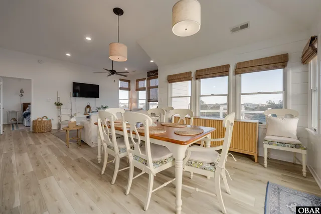 $800,000 | 824 Windswept Court, Corolla, NC 27927