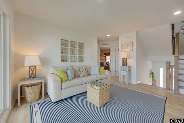 $800,000 | 824 Windswept Court, Corolla, NC 27927