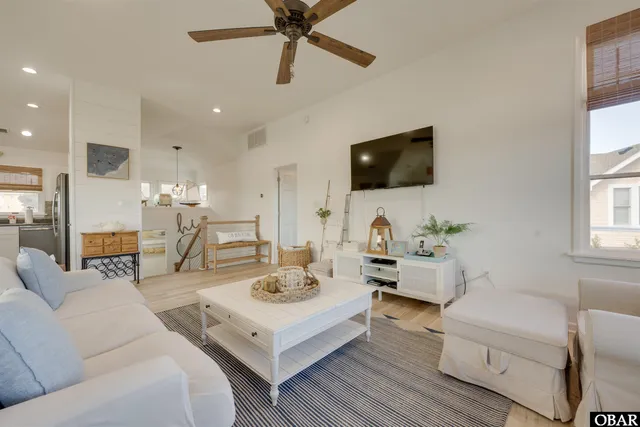 $800,000 | 824 Windswept Court, Corolla, NC 27927