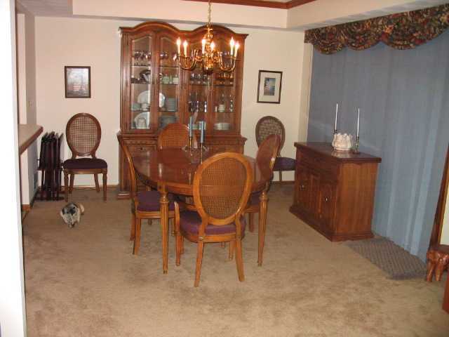 2781 Fishinger Road, Unit 2 Columbus, OH 43221 - Photo 4 of 9