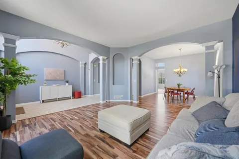 $624,500 | 18936 West Woodale Trail, Lake Villa, IL 60046